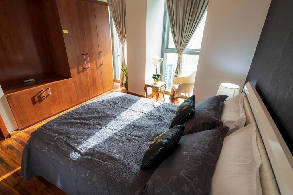 First Class 3Br With Full Burj Khalifa And Fountain View Dubaj Zewnętrze zdjęcie